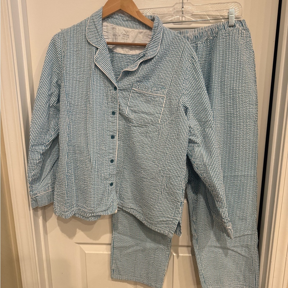 Blue Striped women’s large the Vermont country store